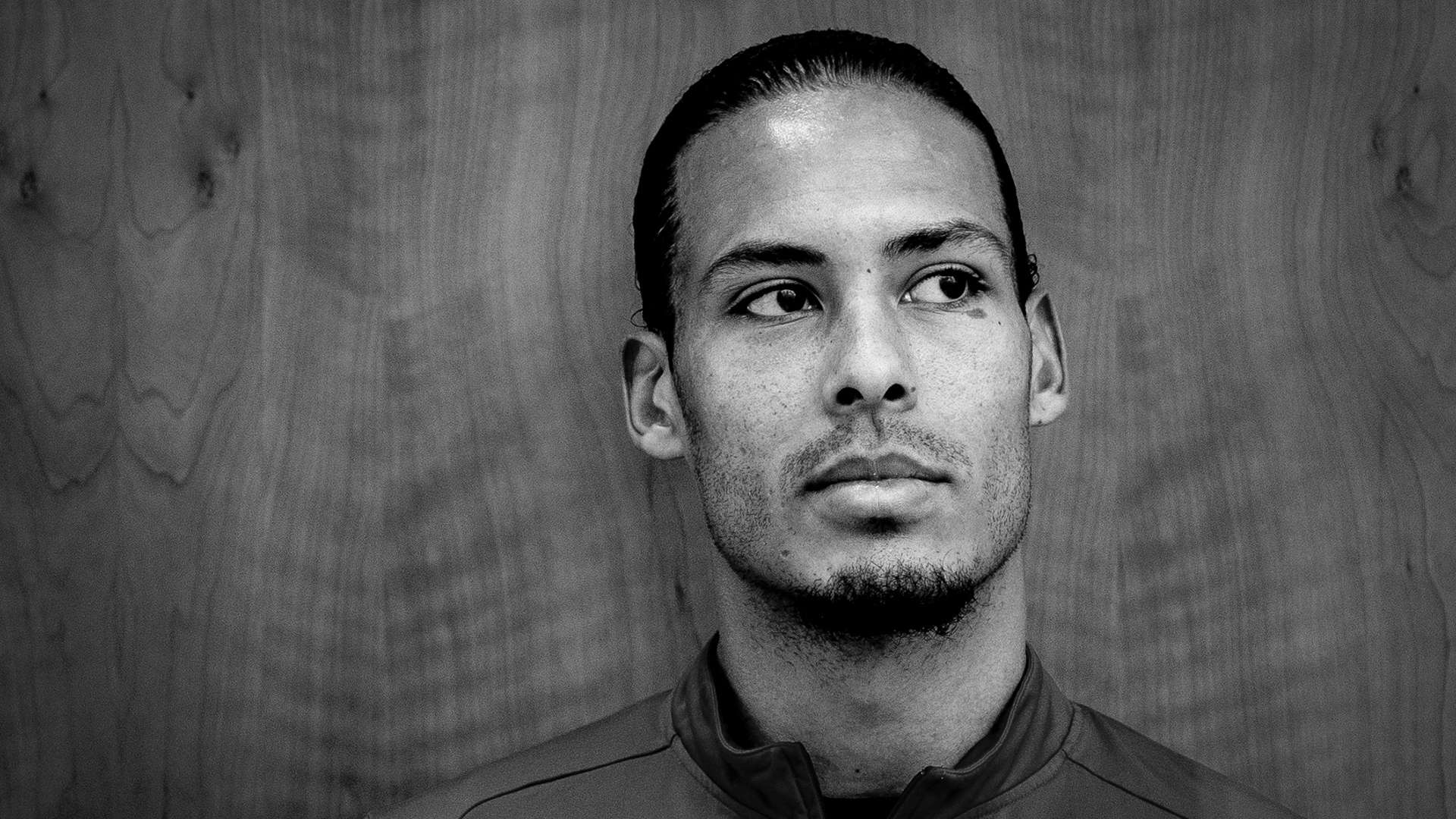 穆帥希望補強門將鎖定尤文門將什琴斯尼.