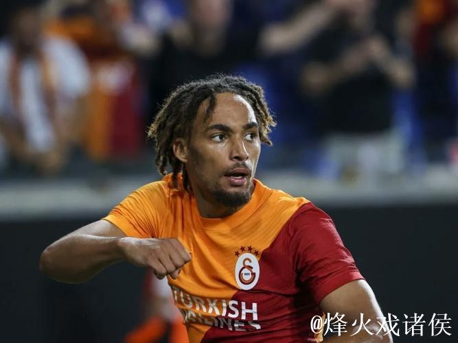 法尔克：水晶宫不愿意满足拜仁对博埃的要价，但双方还在谈判