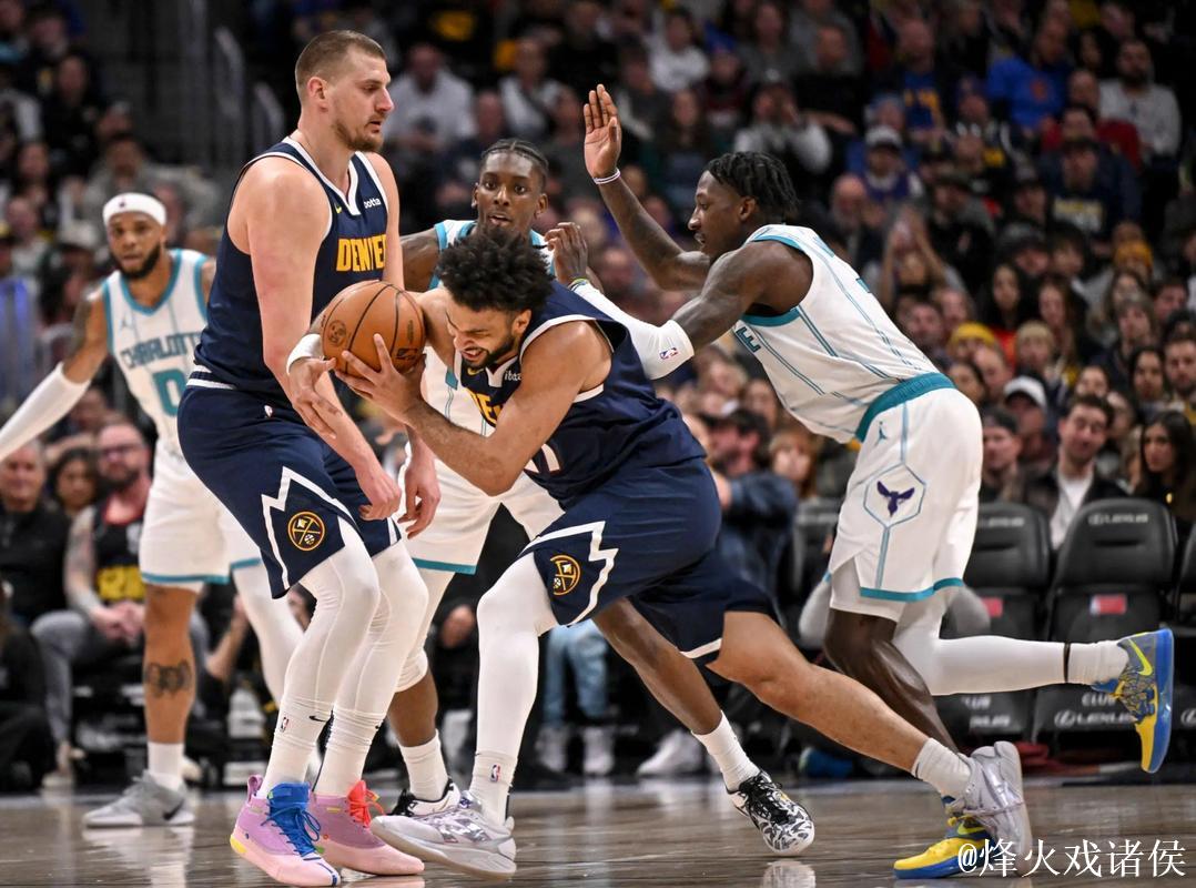 约基奇34+13主宰全场，威少两双詹姆斯仅18分，掘金大胜湖人